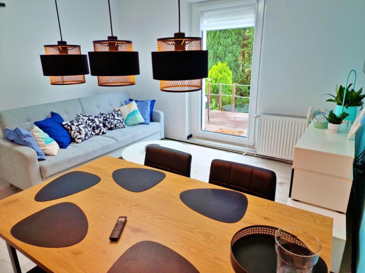 Kochanowskiego Apartment ชวีโนวิชแจ ภายนอก รูปภาพ