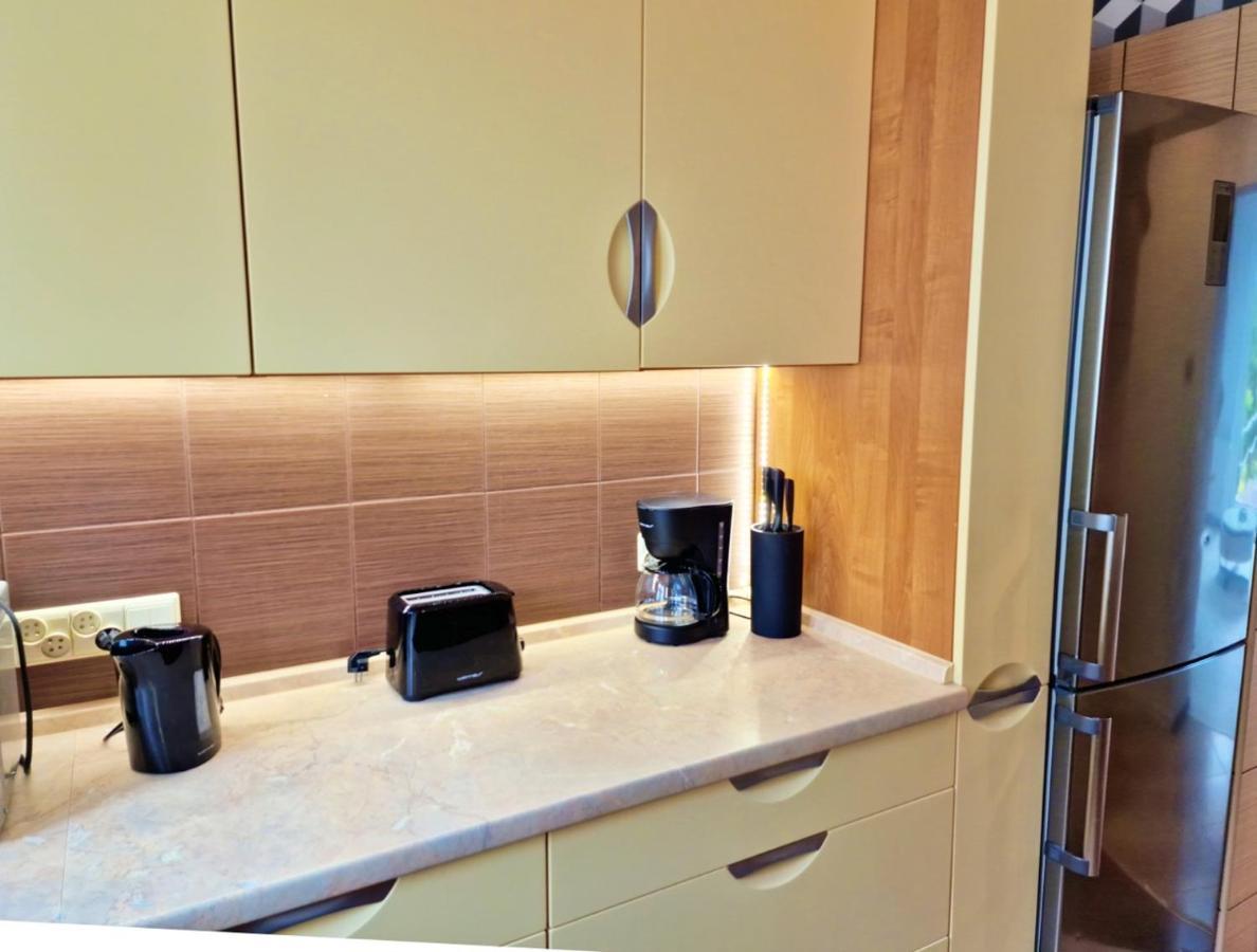 Kochanowskiego Apartment ชวีโนวิชแจ ภายนอก รูปภาพ
