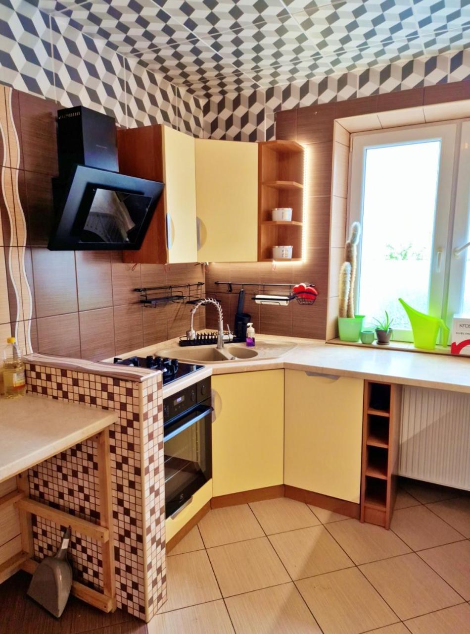 Kochanowskiego Apartment ชวีโนวิชแจ ภายนอก รูปภาพ